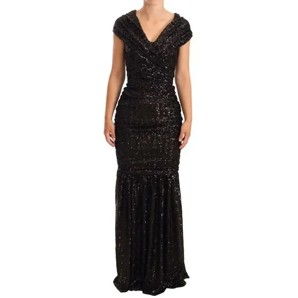 green emerald velvet dress Dolce & Gabbana Floral Lace Tiered Silk-Blend Maxi Dress main image 1